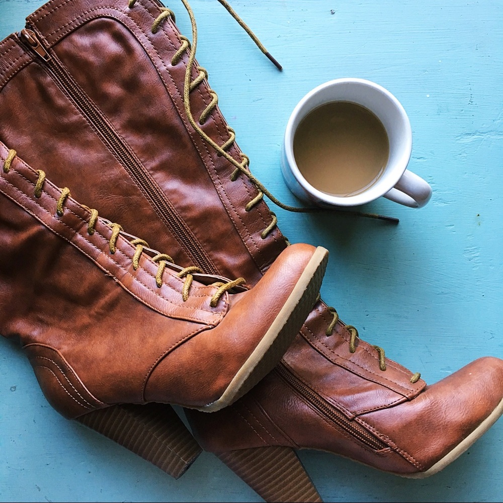 ModCloth lace up Knee length boots w/ heels size 8